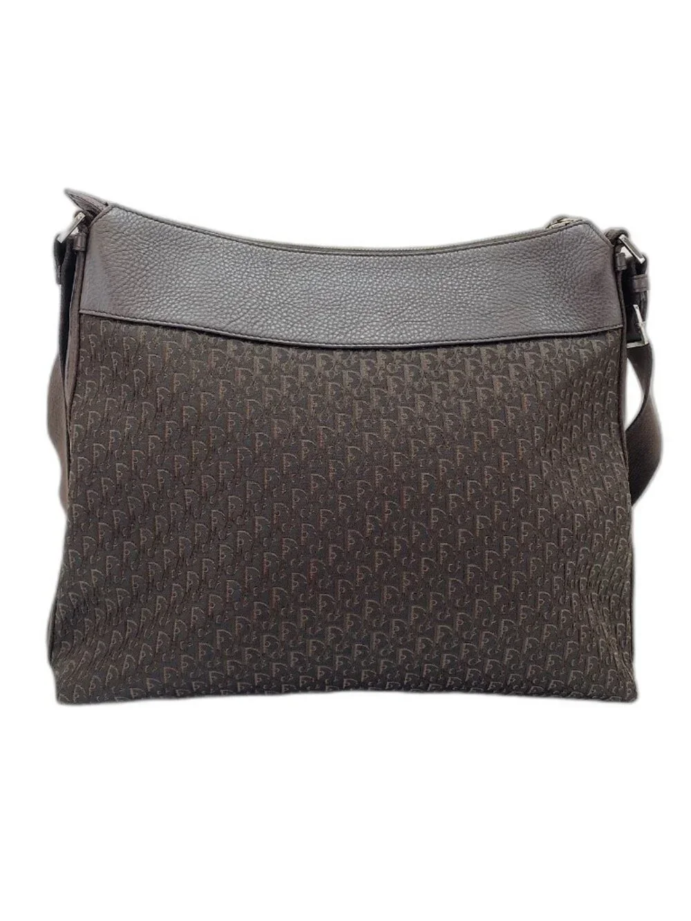Dior Shoulder Bag Street Chic